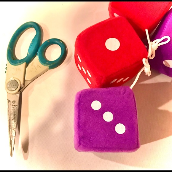 Hanging Fuzzy Dice - Picture 3 of 3